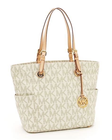 michael kors jet set logo multifunction satchel vanilla|Michael Kors purse jet set.